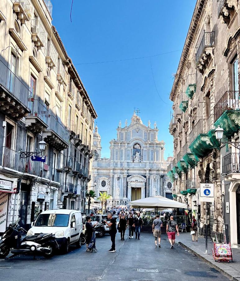 Ferienwohnung Catania Duomo Shine Exterior foto